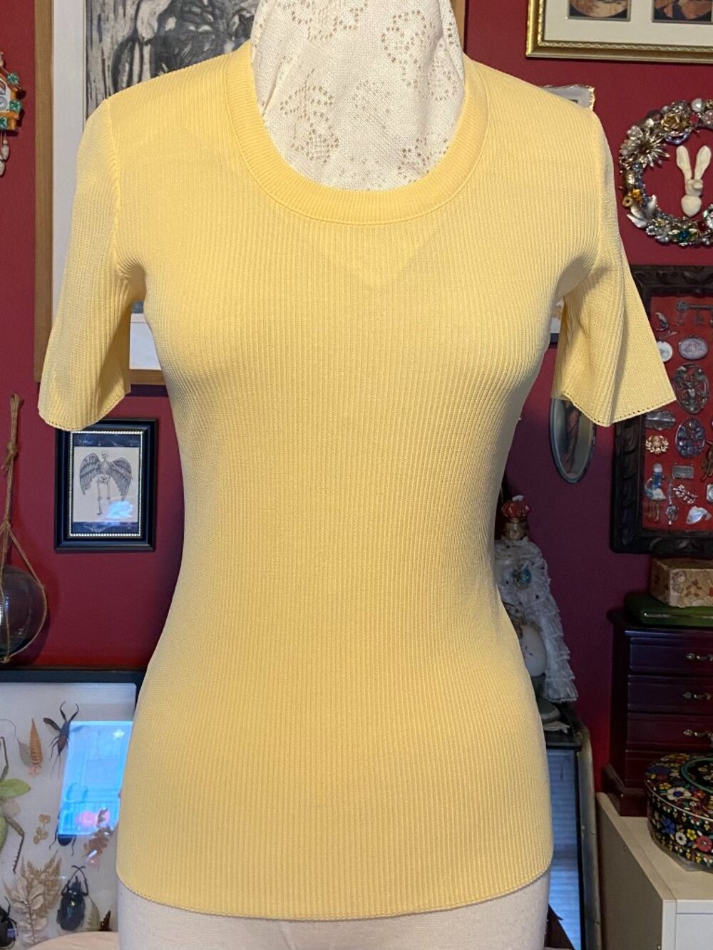 Vintage James Kenrob 100% Polyester 60's to 70's Butter Yellow Back Zipper